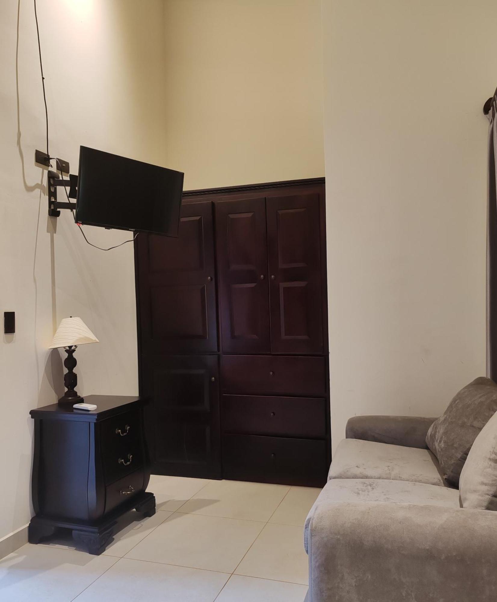 Marenaz Oceanfront Resort Естерийос Есте Екстериор снимка