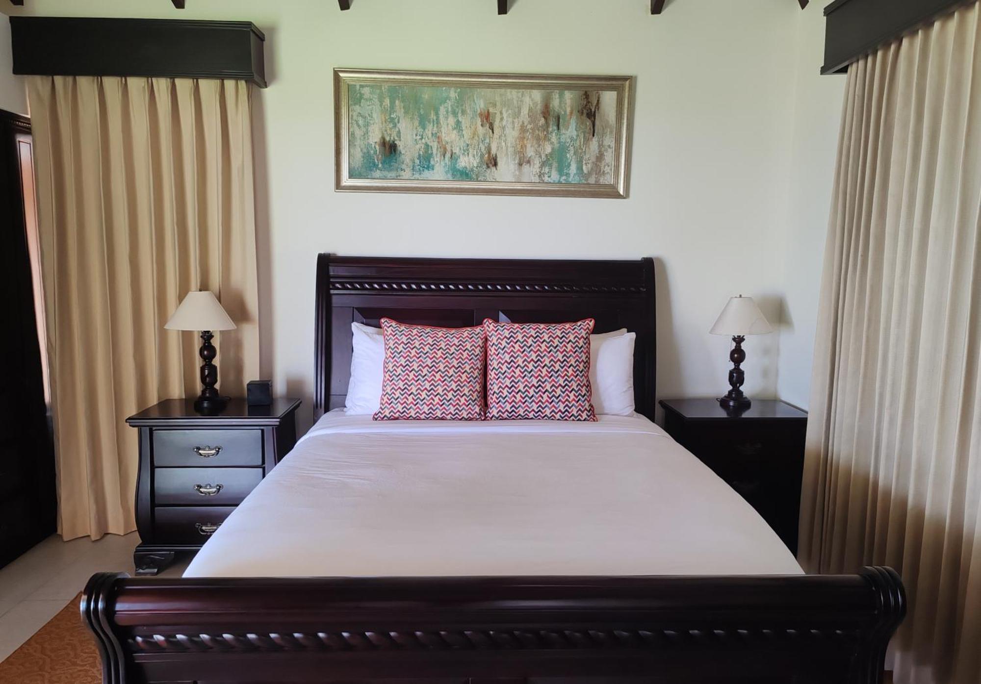 Marenaz Oceanfront Resort Естерийос Есте Екстериор снимка