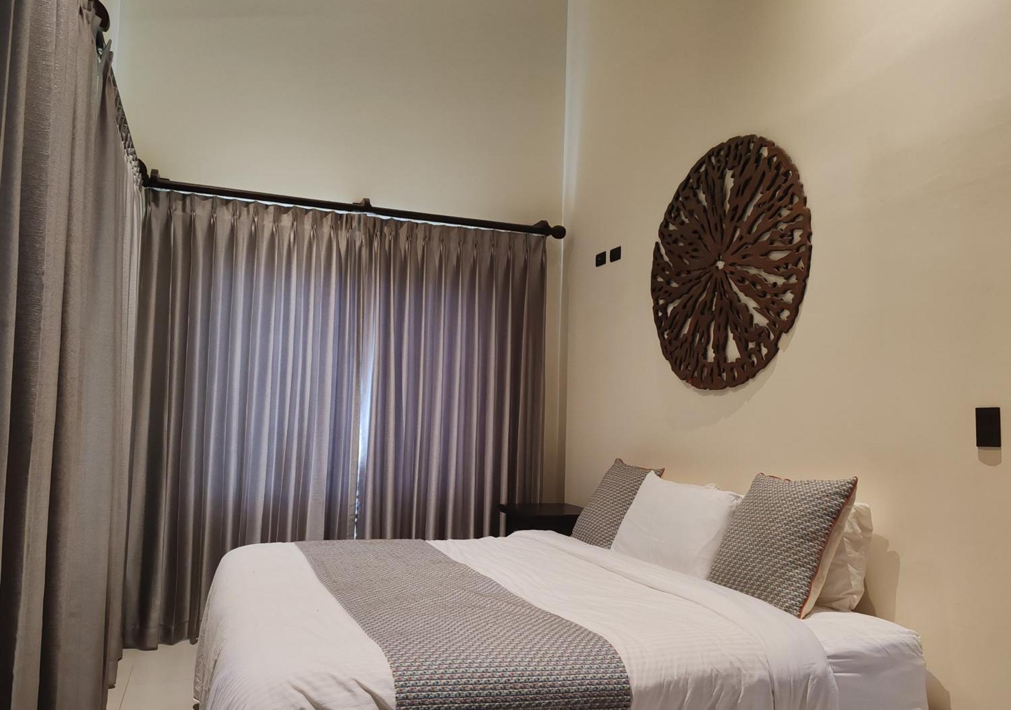 Marenaz Oceanfront Resort Естерийос Есте Екстериор снимка